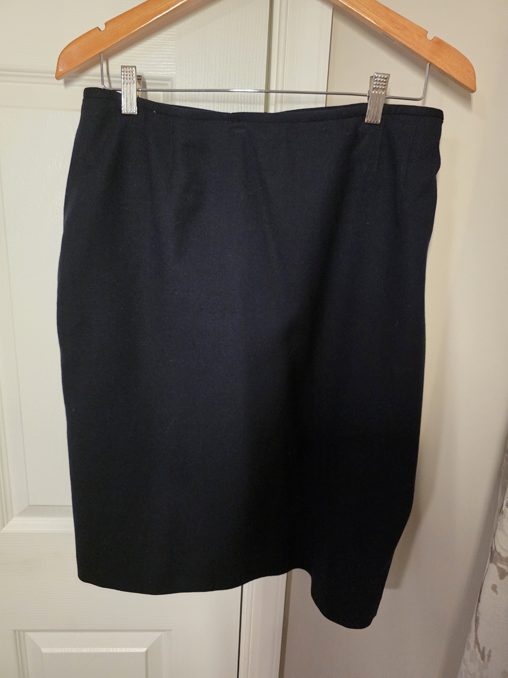 Classic Navy Pencil Skirt - Clean Tailored Silhouette
